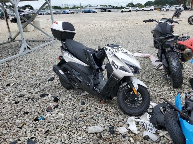 Obraz 2022 YNGF SCOOTER 2022