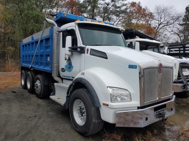 Image 1 of 2016 KENWORTH CONSTRUCTION T880 2016 with VIN 1NKZXPEX0GJ492789