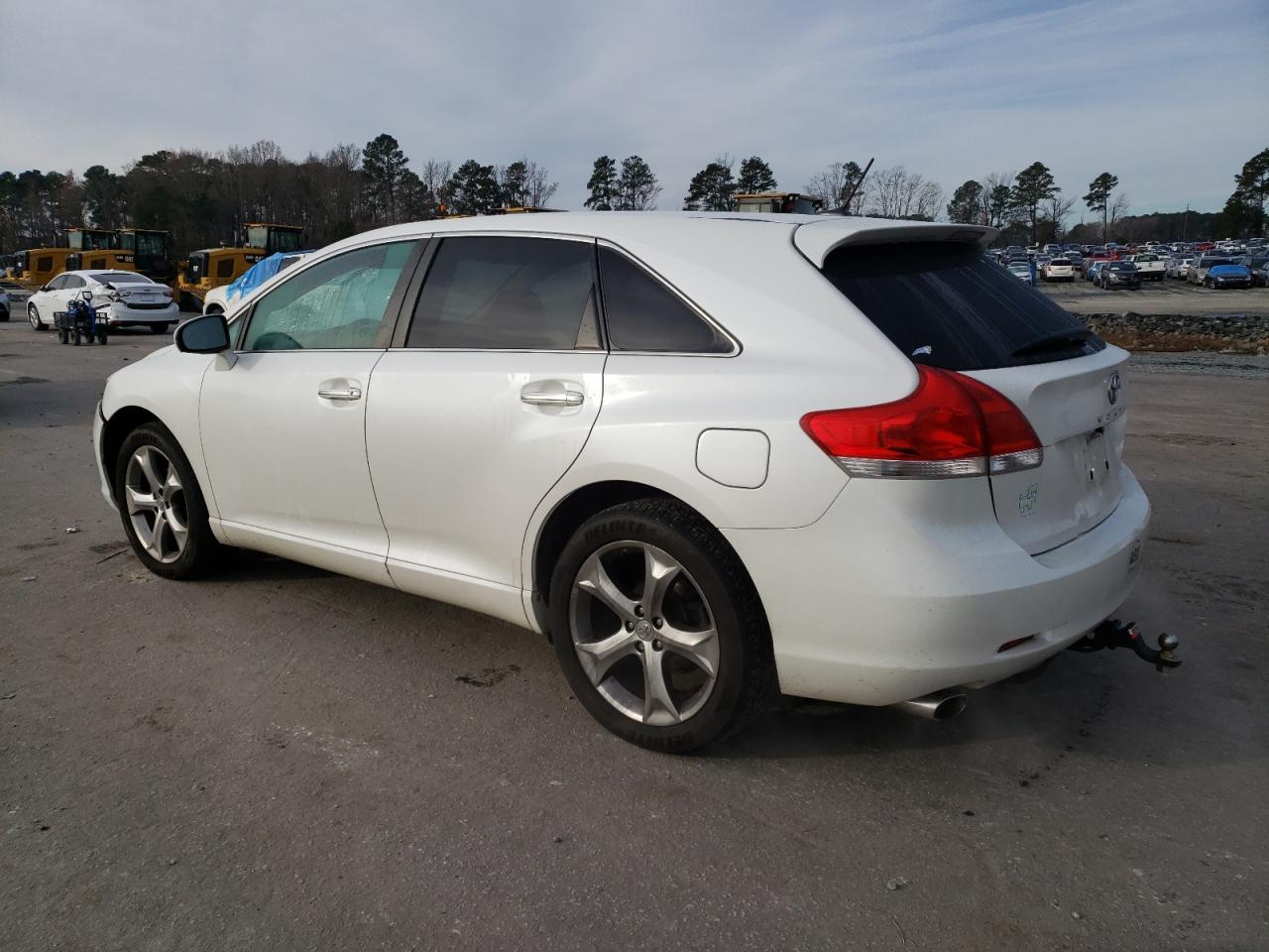 Obraz 2 z 2010 TOYOTA VENZA  2010 z VIN 4T3BK3BB5AU040378