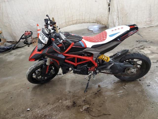 Image 3 of 2016 DUCATI HYPERMOTARD 939 2016 with VIN ZDM1YBJS7GB012481