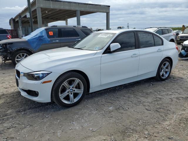 Obraz 1 z 2015 BMW 328 XI SULEV 2015 z VIN WBA3B5G54FNS15489