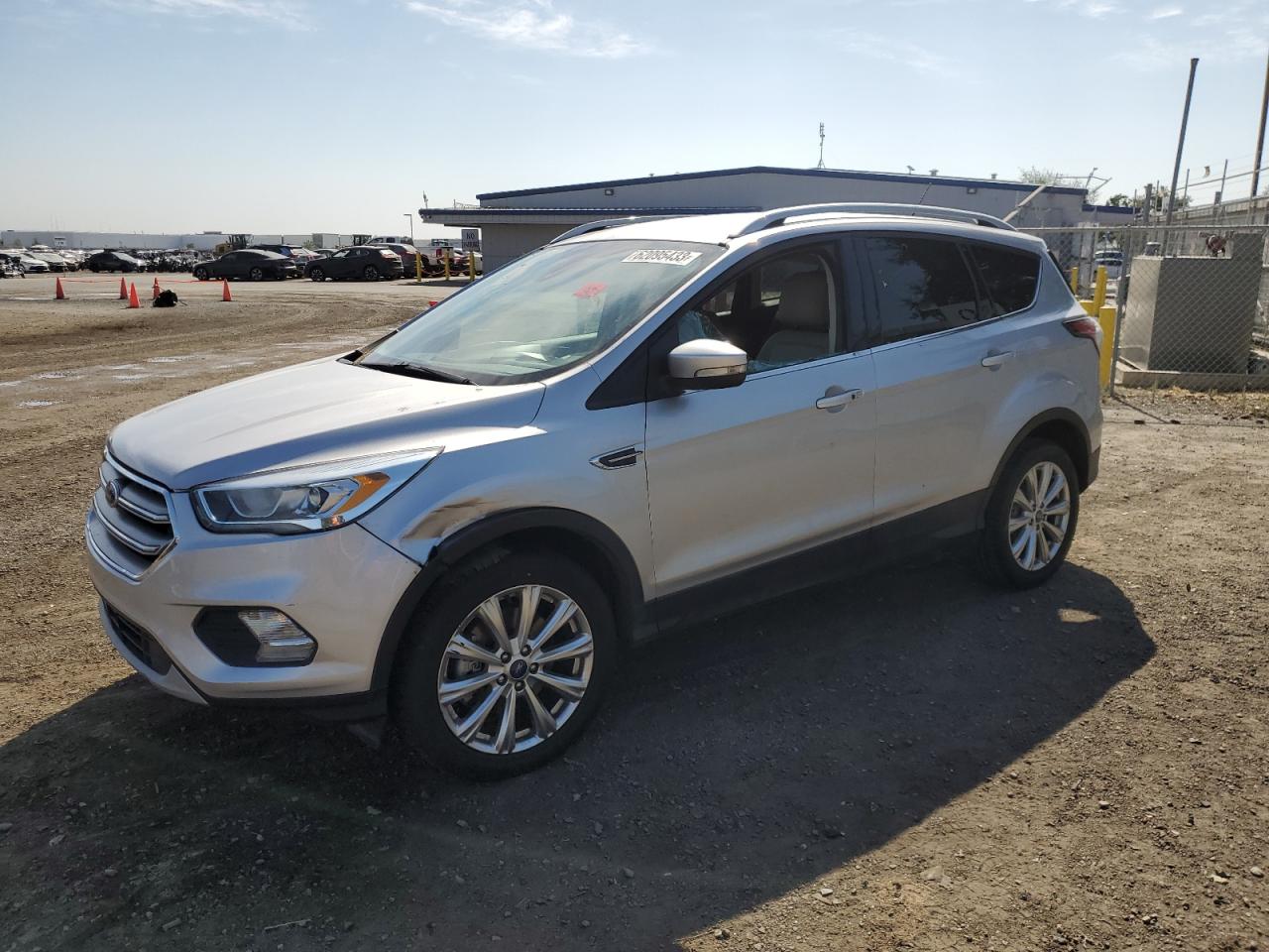 Obraz 1 z 2017 FORD ESCAPE TITANIUM 2017 z VIN 1FMCU9J92HUA64995
