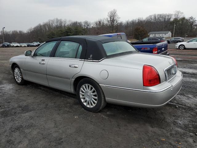 Изображение 2 2004 LINCOLN TOWN CAR ULTIMATE 2004 с VIN 1LNHM83W24Y619448