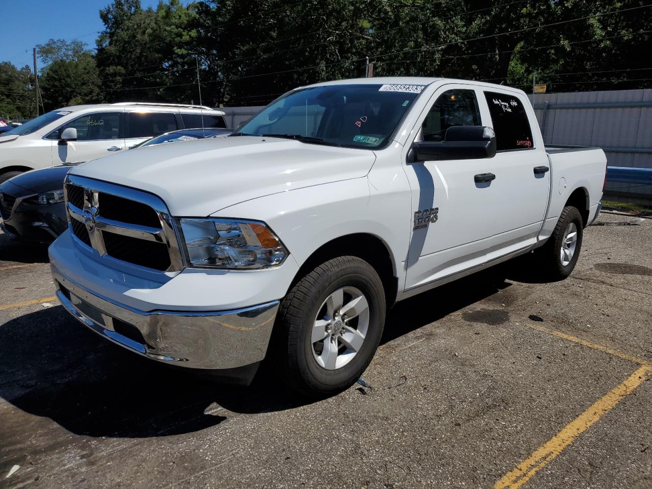 Obraz 2023 RAM 1500 CLASSIC SLT 2023
