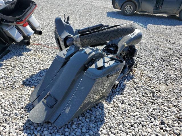 Image 3 of 2018 HARLEY-DAVIDSON FLHXS STREET GLIDE SPECIAL 2018 with VIN 1HD1KRC1XJB646982