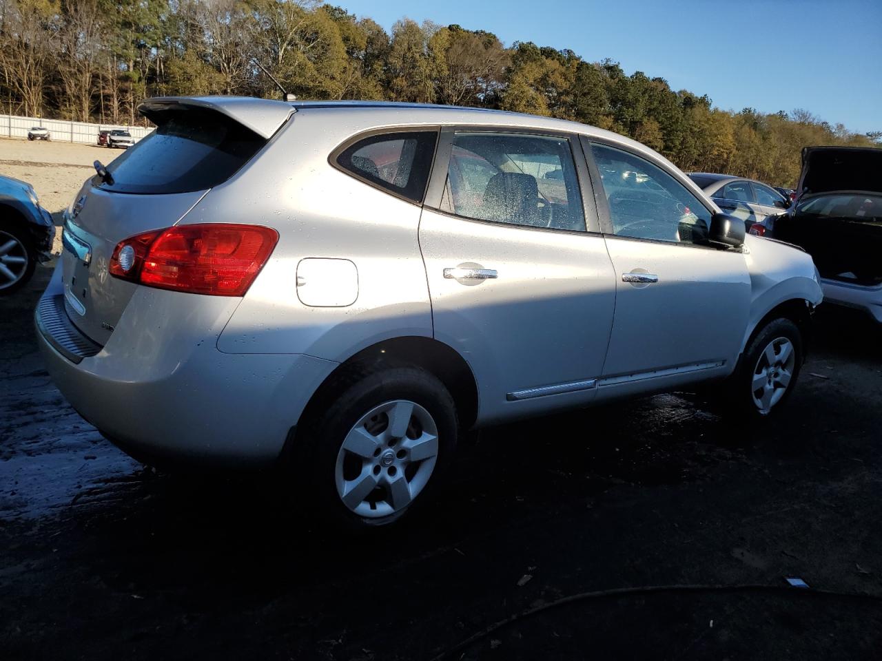 Obraz 3 z 2011 NISSAN ROGUE S 2011 z VIN JN8AS5MV2BW296788