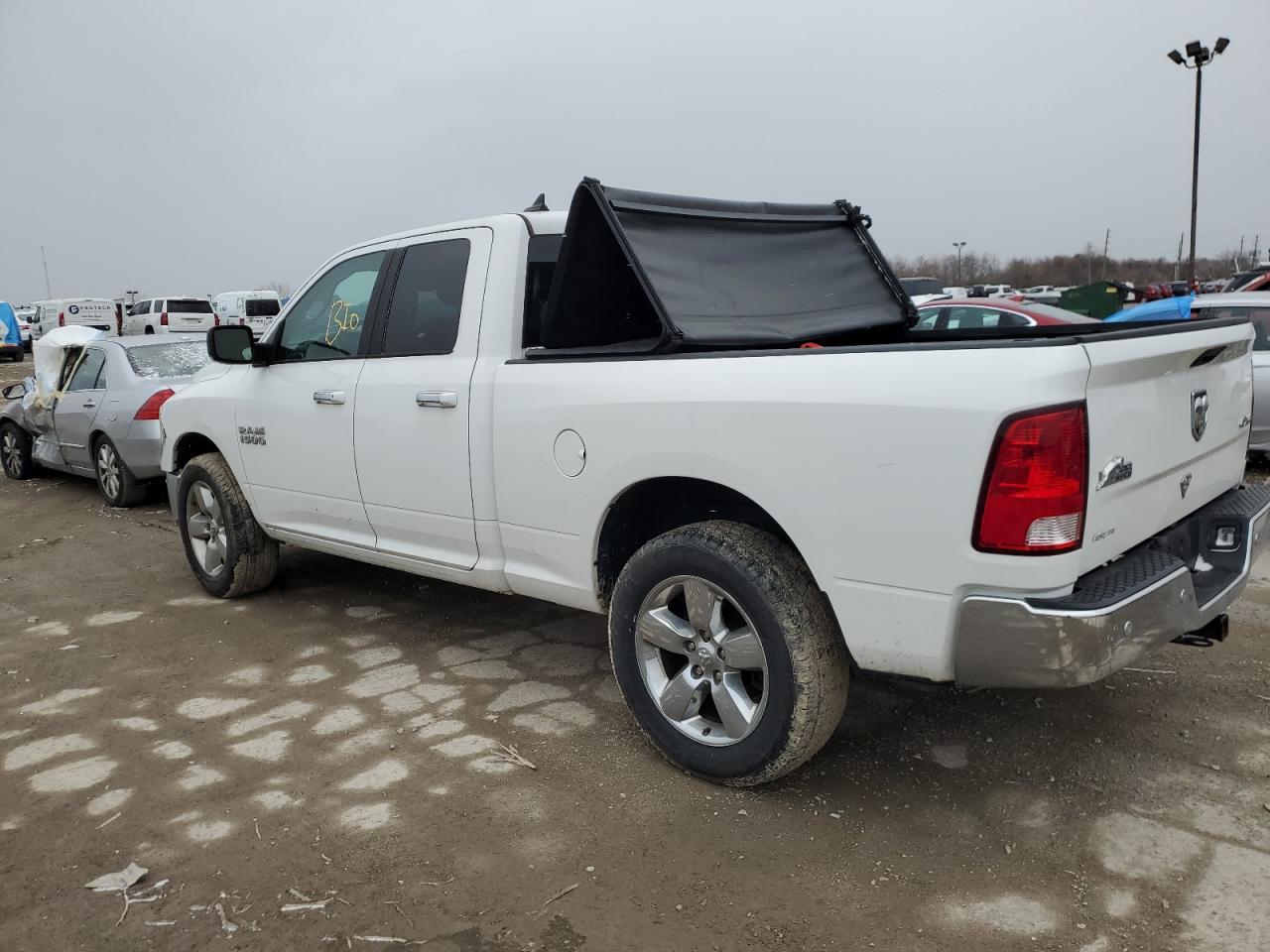 Obraz 2 z 2018 RAM 1500 SLT 2018 z VIN 1C6RR7GG2JS218480