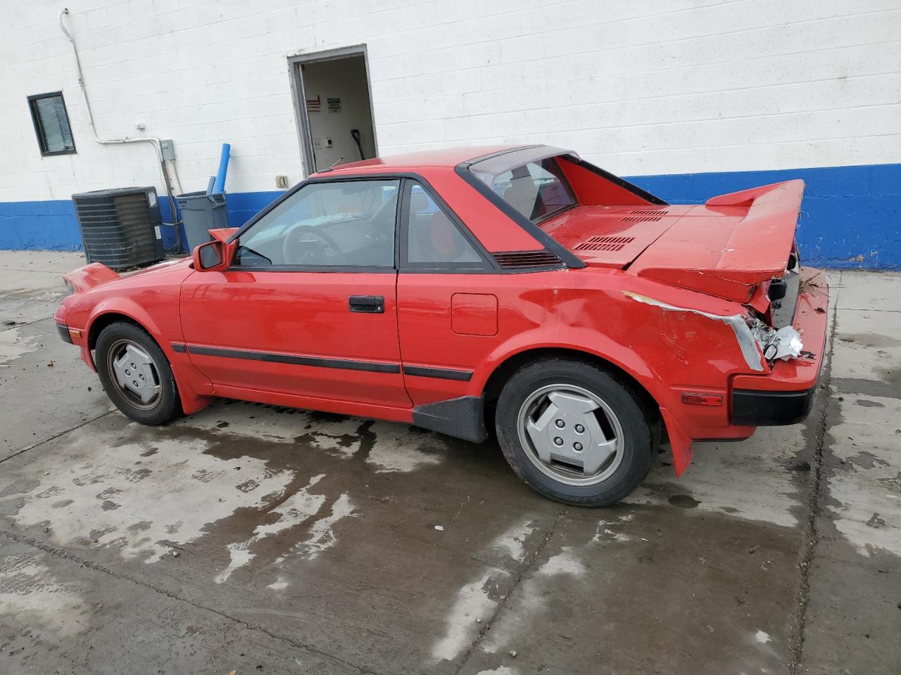 Obraz 2 z 1985 TOYOTA MR2  1985 z VIN JT2AW15C9F0034550