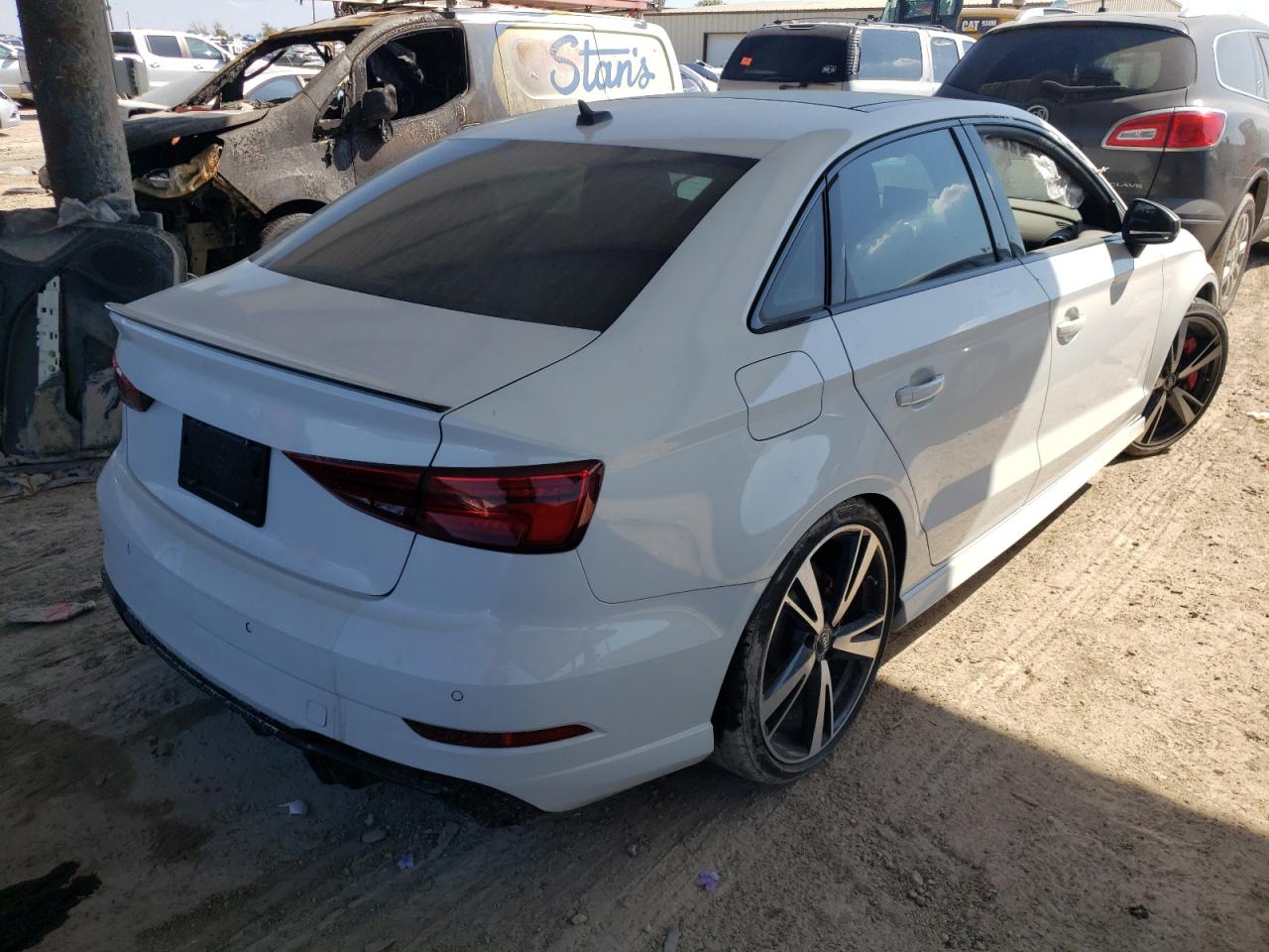 Изображение 3 Audi Rs3 2019 с VIN WUABWGFF6KA907329