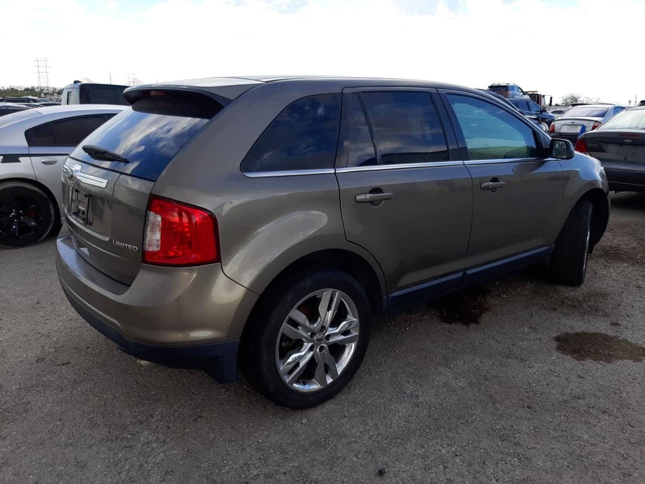 Image 3 of 2013 FORD EDGE LIMITED 2013 with VIN 2FMDK3KC4DBE34233