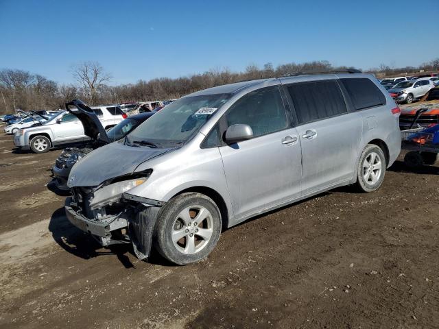 2012 TOYOTA SIENNA LE 2012 image