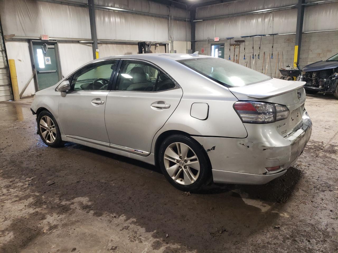 Obraz 2 z 2010 LEXUS HS 250H 2010 z VIN JTHBB1BA7A2011211