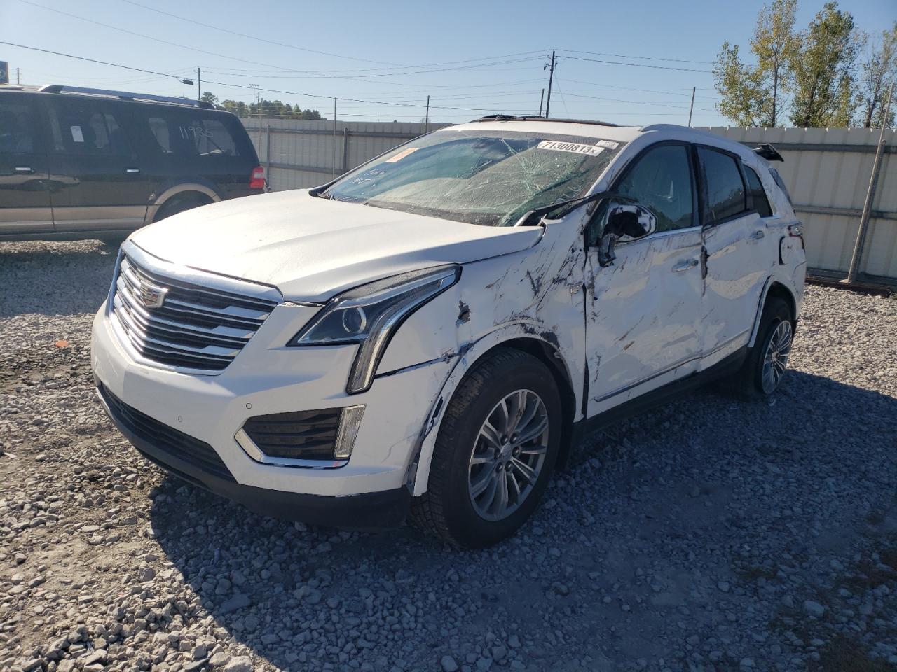Image 1 of 2017 CADILLAC XT5 LUXURY 2017 with VIN 1GYKNBRS8HZ114811