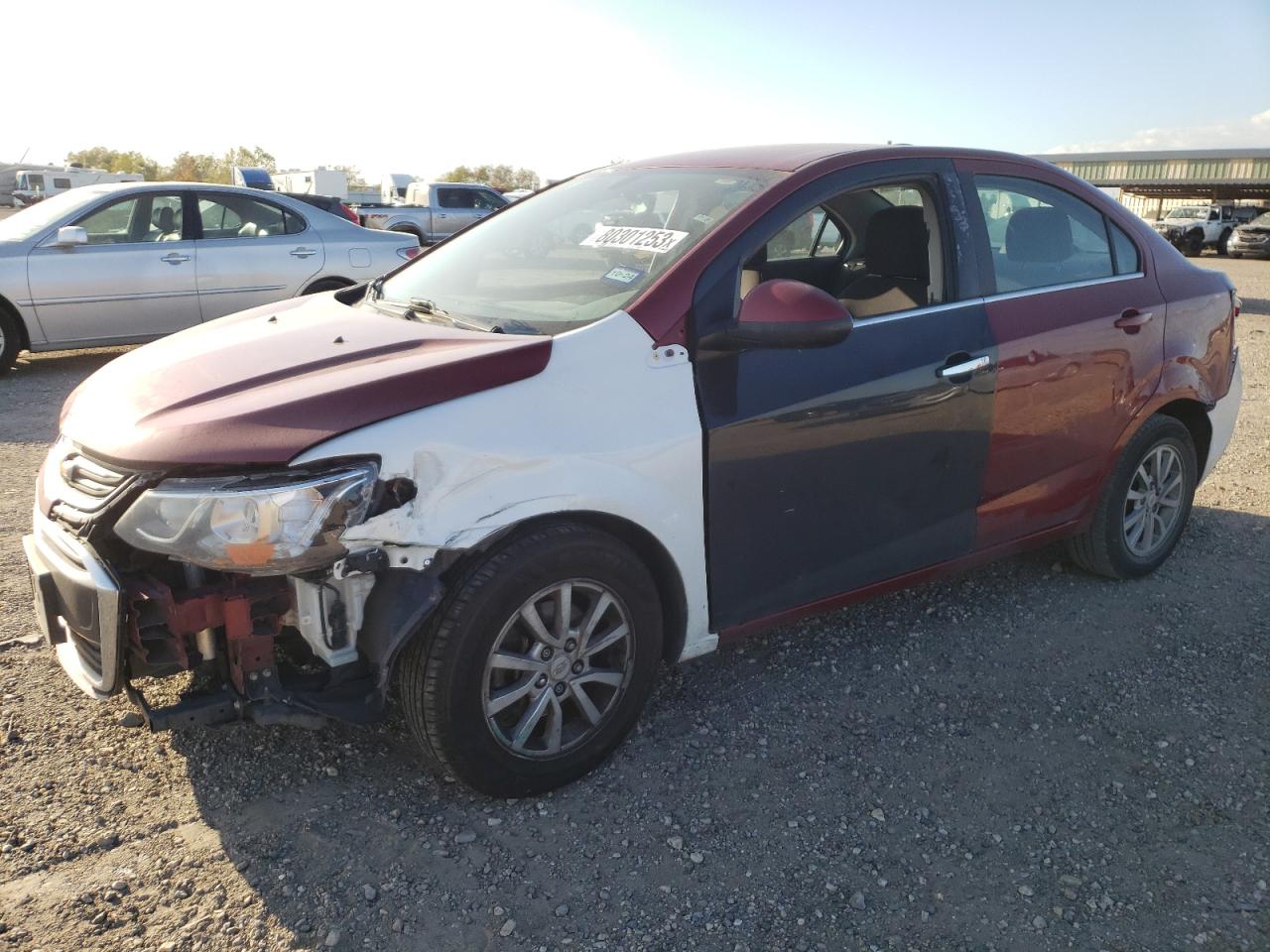 Изображение 1 2018 CHEVROLET SONIC LT 2018 с VIN 1G1JD5SH9J4102120