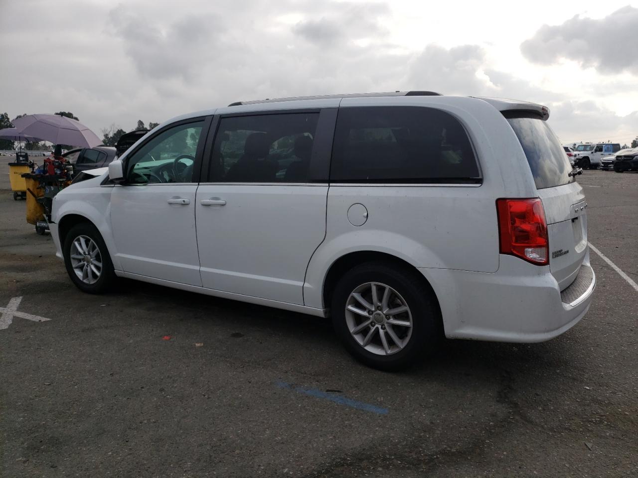 Изображение 2 2019 DODGE GRAND CARAVAN SXT 2019 с VIN 2C4RDGCG2KR755799
