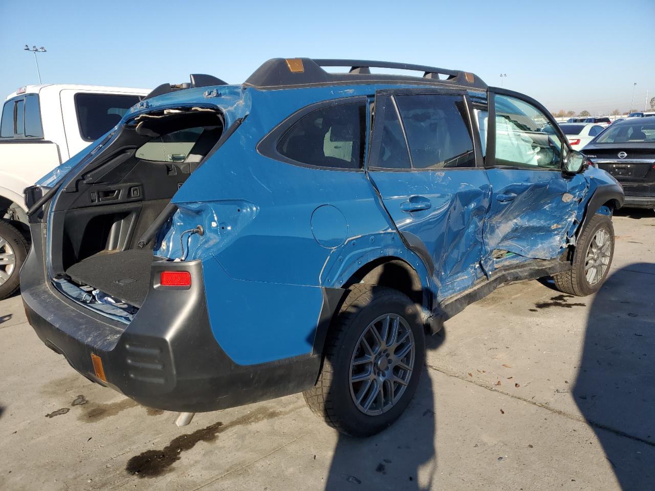 Obraz 3 z 2022 SUBARU OUTBACK WILDERNESS 2022 z VIN 4S4BTGSD5N3159834