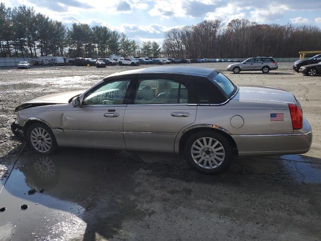 Изображение 2 2003 LINCOLN TOWN CAR SIGNATURE 2003 с VIN 1LNHM82W33Y622326