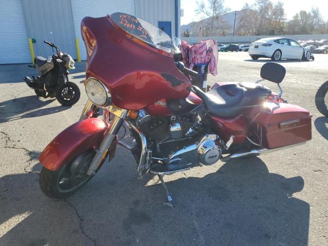 Image 2 of 2012 HARLEY-DAVIDSON FLHX STREET GLIDE 2012 with VIN 1HD1KBM1XCB636638