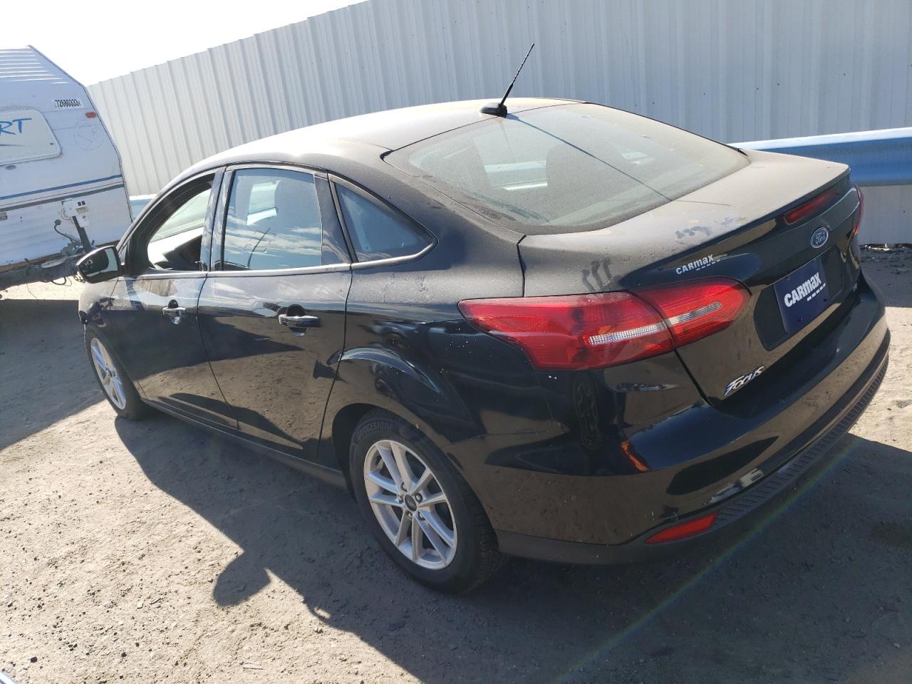 Изображение 2 2017 FORD FOCUS SE 2017 с VIN 1FADP3F22HL284867