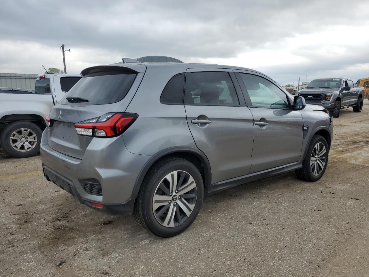 Image 3 of 2020 MITSUBISHI OUTLANDER SPORT ES 2020 with VIN JA4AR3AU9LU025421