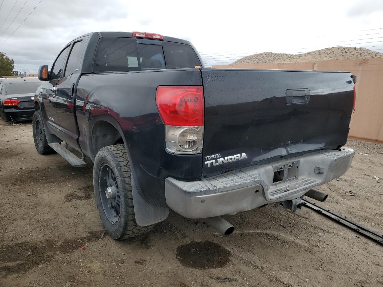 Изображение 2 2007 TOYOTA TUNDRA DOUBLE CAB LIMITED 2007 с VIN 5TFRV58157X017610