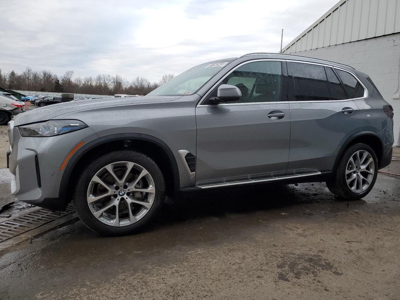 Изображение 1 2024 BMW X5 XDRIVE40I 2024 с VIN 5UX23EU0XR9S62364