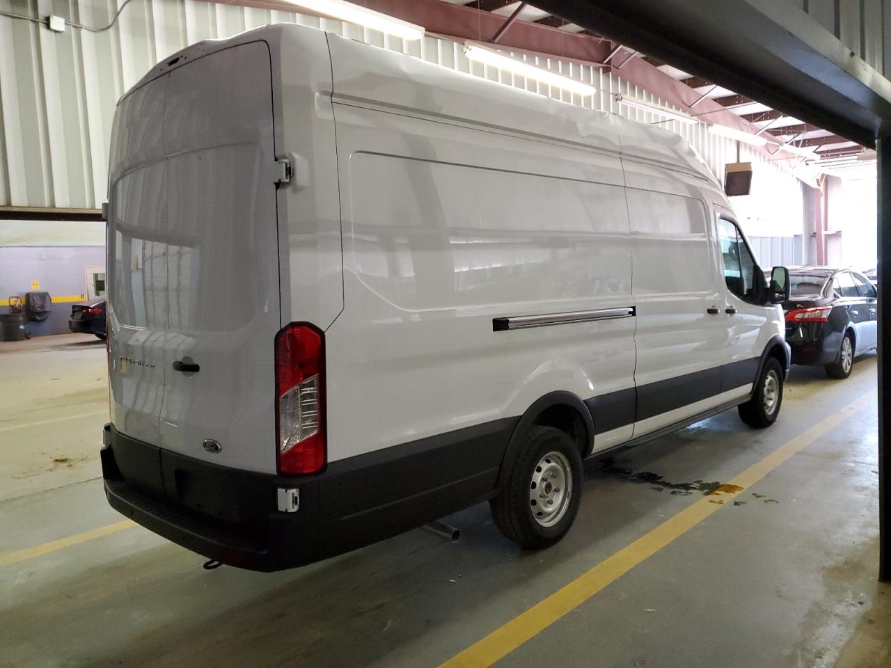 Image 3 of 2023 FORD TRANSIT T-250 2023 with VIN 1FTBR3X80PKA56028