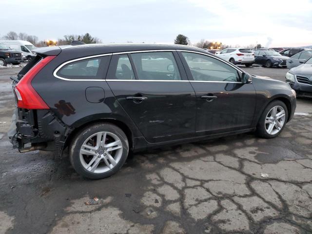 Obraz 3 z 2015 VOLVO V60 PREMIER 2015 z VIN YV140MEK4F1244234
