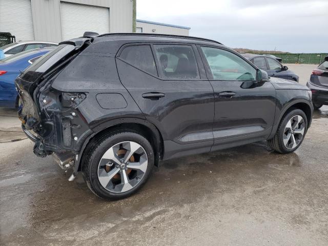 Изображение 3 2024 VOLVO XC40 CORE 2024 с VIN YV4L12UK4R2285155