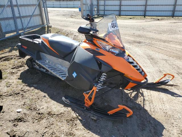 Obraz 1 z 2016 ARCTIC CAT SNOWMOBILE 2016 z VIN 4UF16SNW9GT102586