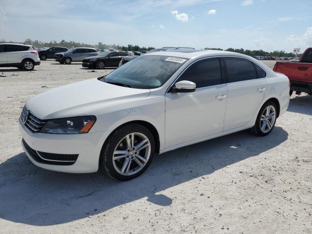 Obraz 1 z 2015 VOLKSWAGEN PASSAT SE 2015 z VIN 1VWBV7A32FC044579