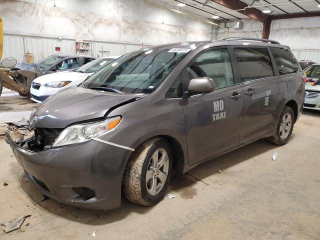 Obraz 1 z 2015 TOYOTA SIENNA LE 2015 z VIN 5TDKK3DCXFS637055