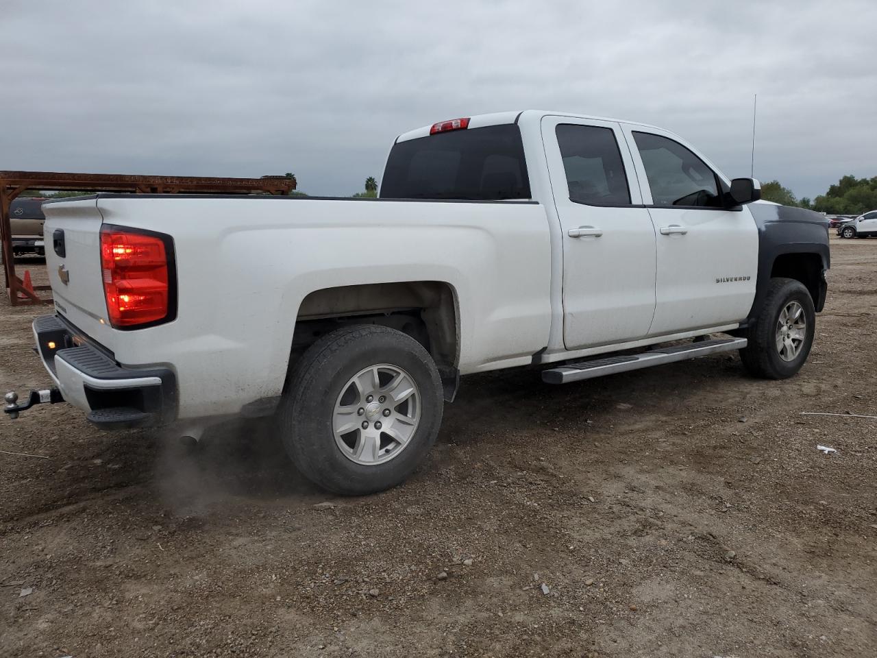 Изображение 3 2017 CHEVROLET SILVERADO C1500 2017 с VIN 1GCRCNEC1HZ169479