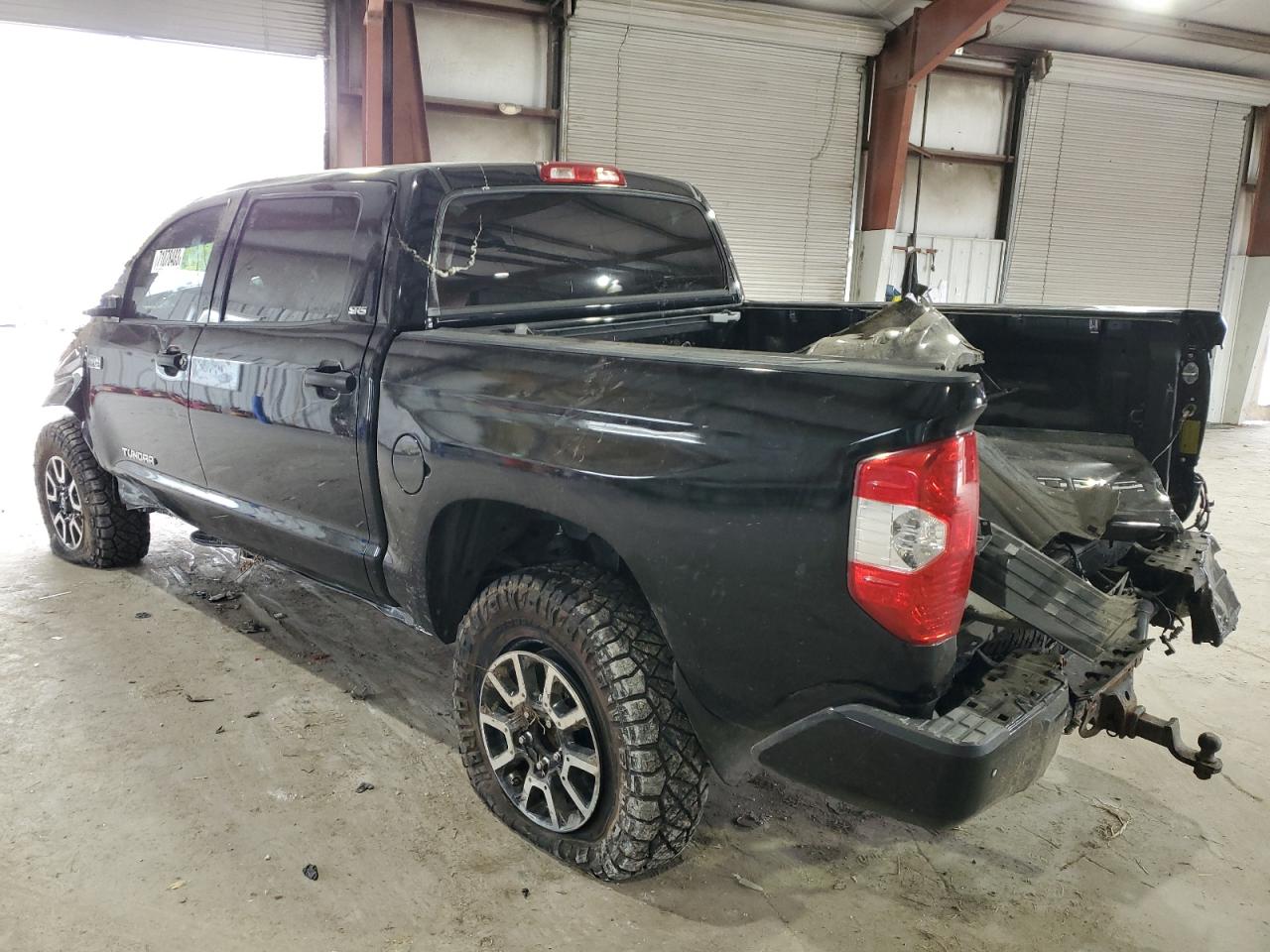 Изображение 2 2016 TOYOTA TUNDRA CREWMAX SR5 2016 с VIN 5TFDY5F18GX539264