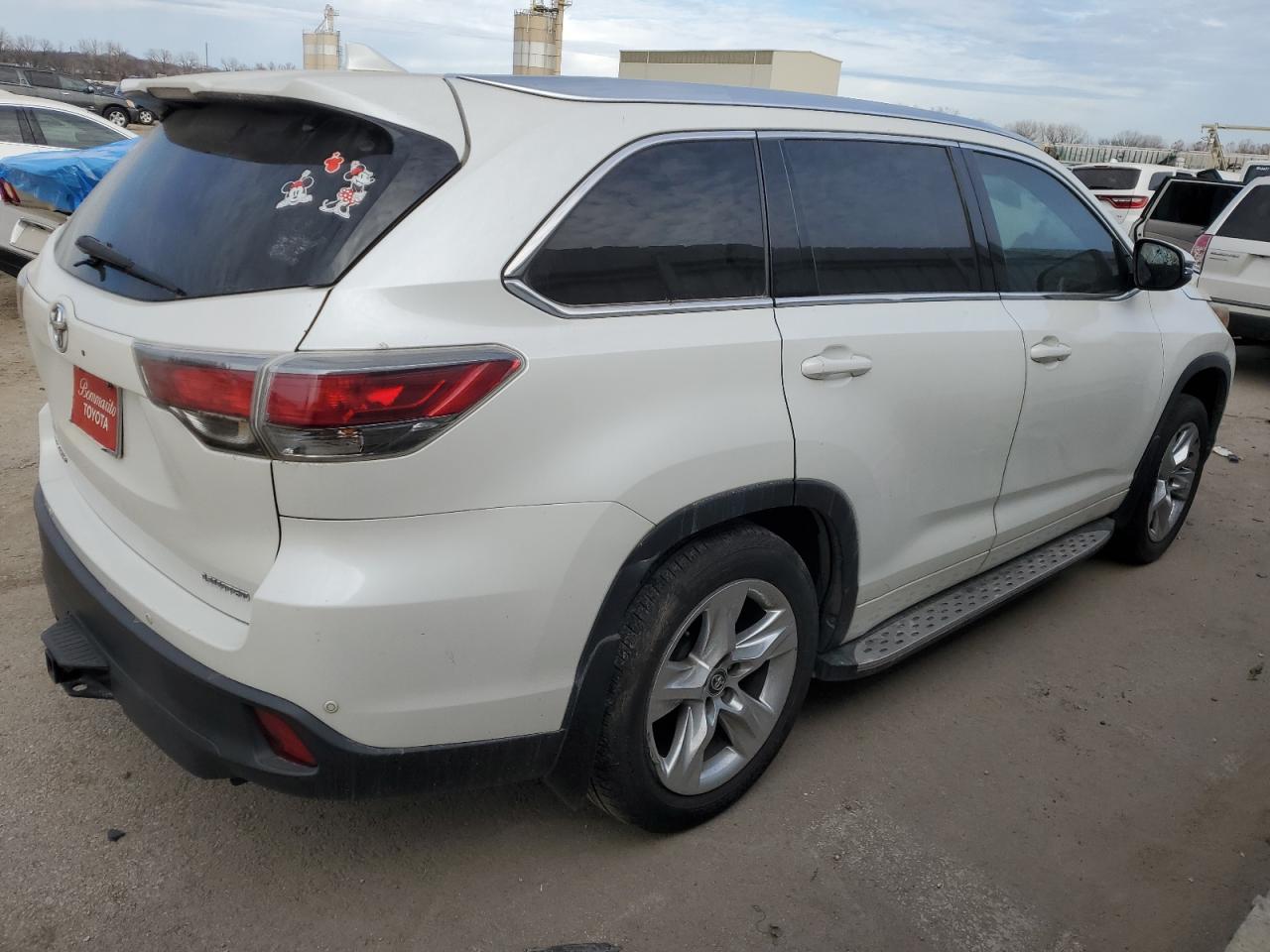 Изображение 3 2016 TOYOTA HIGHLANDER LIMITED 2016 с VIN 5TDYKRFH2GS151752