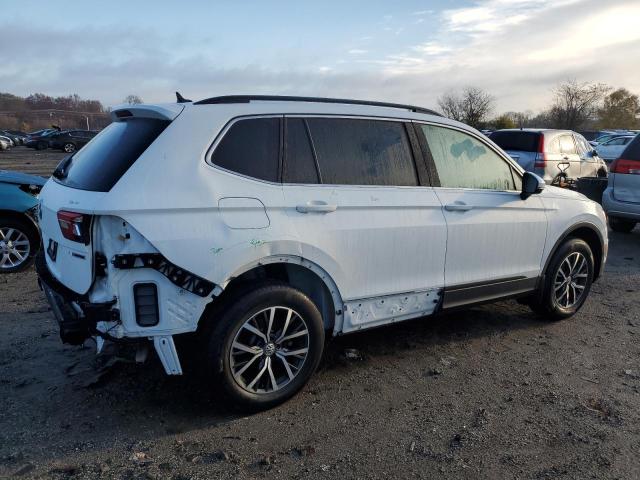 Obraz 3 z 2019 VOLKSWAGEN TIGUAN SE 2019 z VIN 3VV2B7AX1KM106742