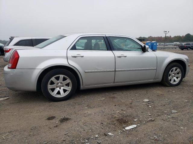 Image 3 of 2006 CHRYSLER 300 TOURING 2006 with VIN 2C3KA53G96H332197