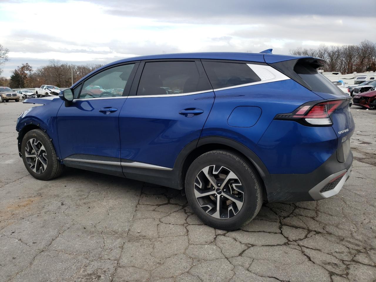 Image 2 of 2023 KIA SPORTAGE EX 2023 with VIN 5XYK33AF4PG026447