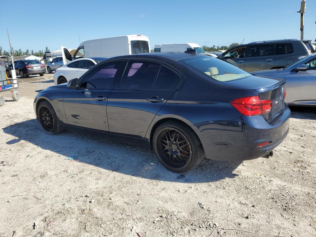 Image 2 of 2016 BMW 328 I SULEV 2016 with VIN WBA8E9G52GNT81290