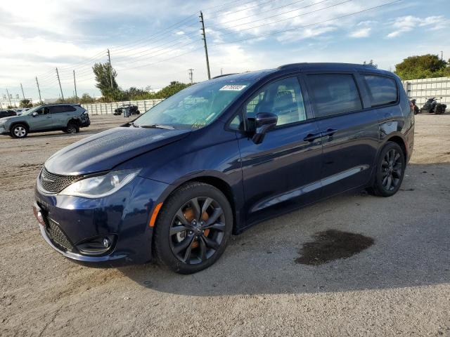 Image 1 of 2020 CHRYSLER PACIFICA TOURING L PLUS 2020 with VIN 2C4RC1EG3LR113445