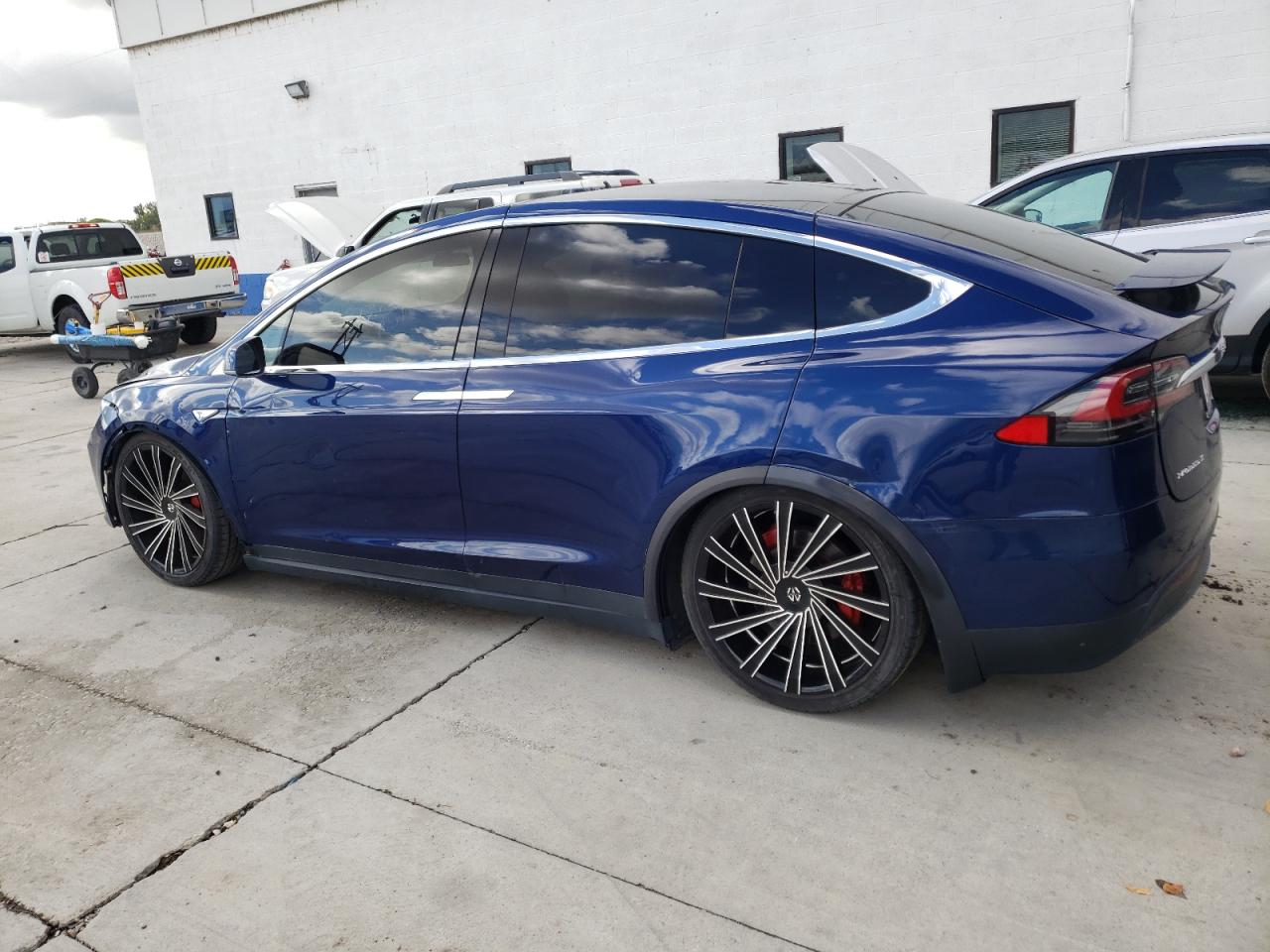 Image 2 of 2016 TESLA MODEL X  2016 with VIN 5YJXCBE28GF006782