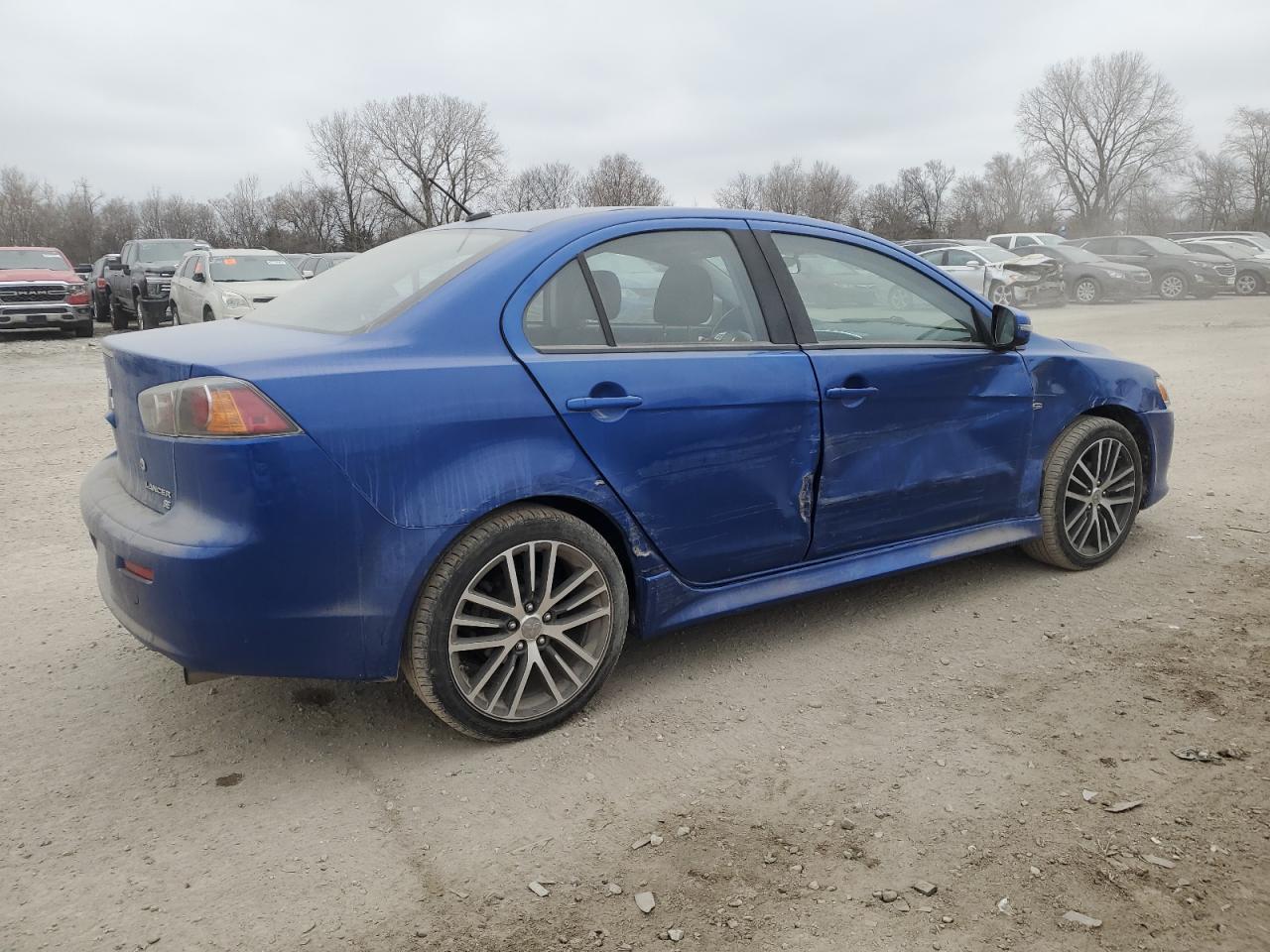 Изображение 3 2017 MITSUBISHI LANCER ES 2017 с VIN JA32V2FW2HU004300