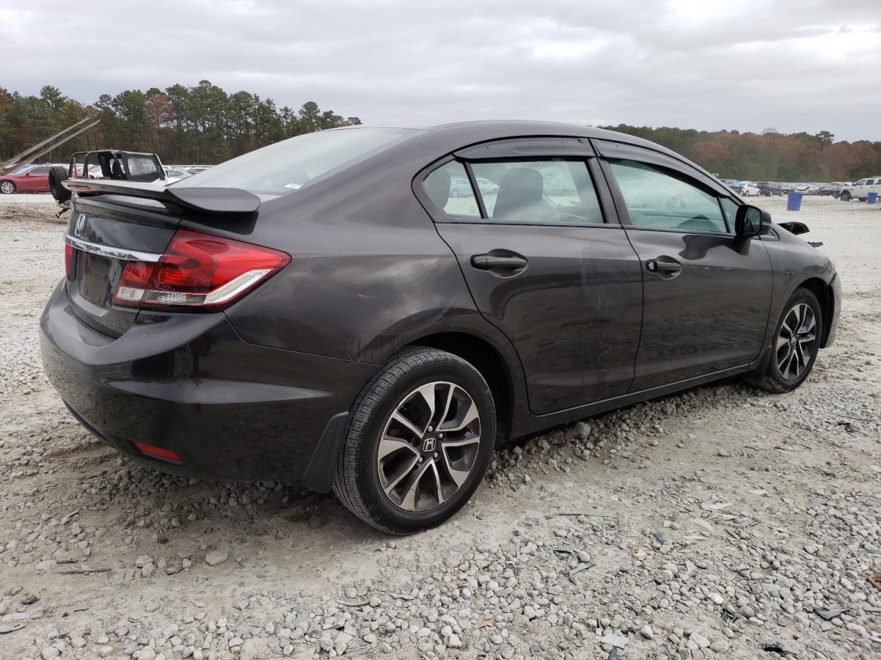 Image 3 of 2013 HONDA CIVIC EX 2013 with VIN 19XFB2F85DE032081