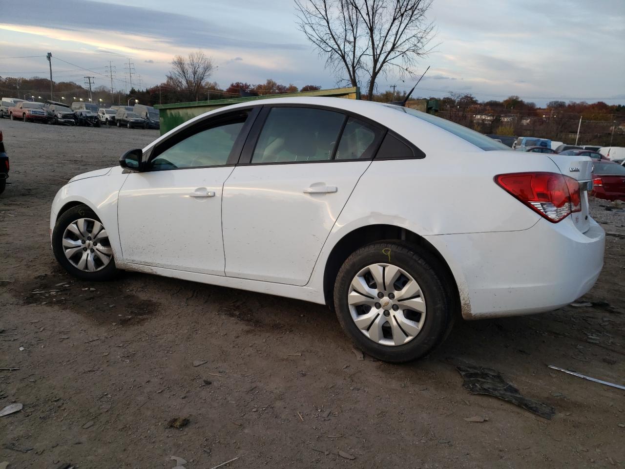 Изображение 2 2013 CHEVROLET CRUZE LS 2013 с VIN 1G1PA5SG7D7291654