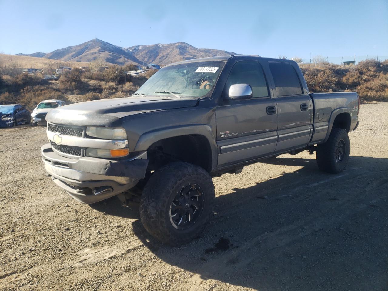 Image 1 of 2002 CHEVROLET SILVERADO K2500 HEAVY DUTY 2002 with VIN 1GCHK231X2F211641