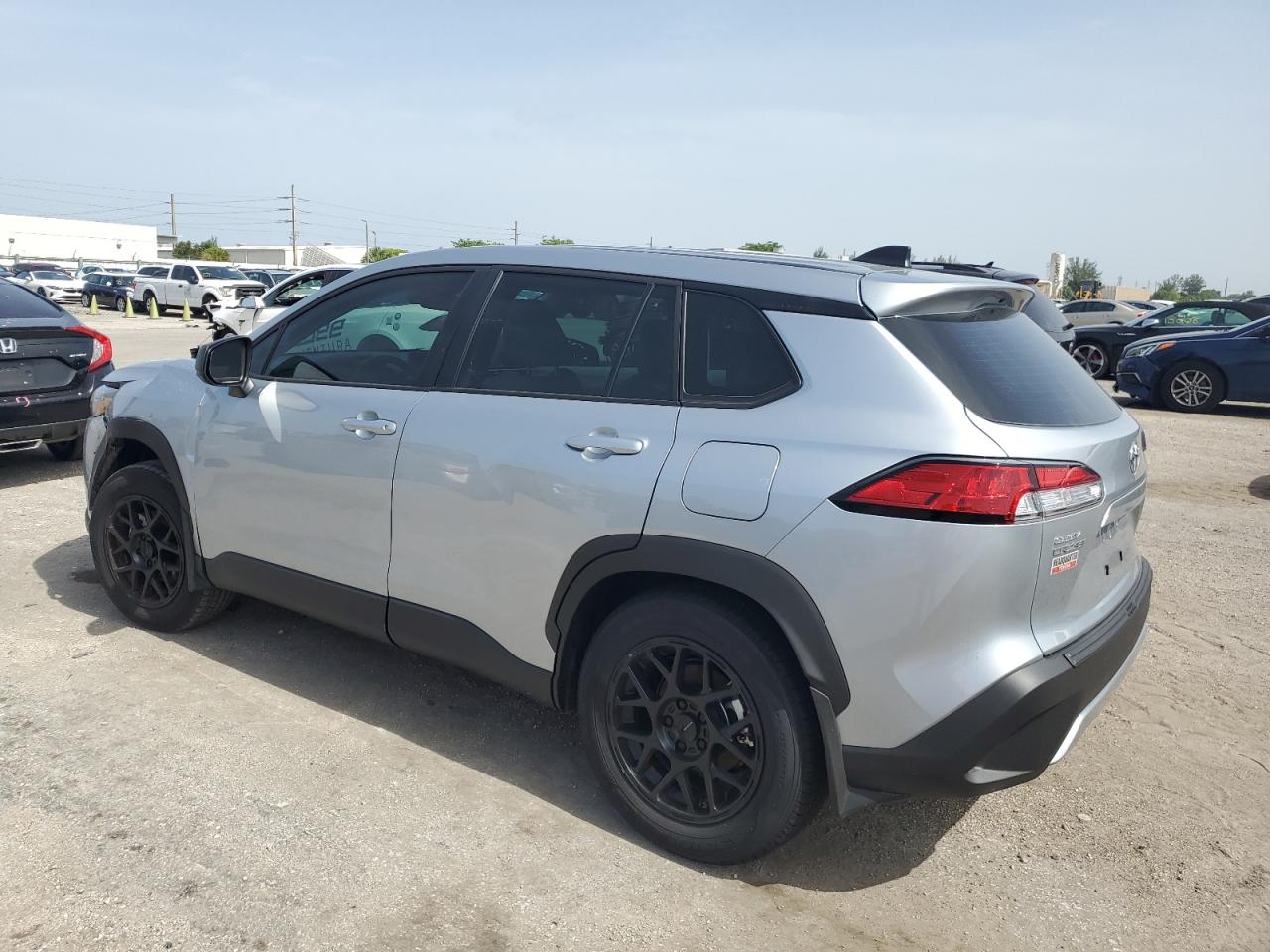 Image 2 of 2023 TOYOTA COROLLA CROSS L 2023 with VIN 7MUAAAAG9PV053599