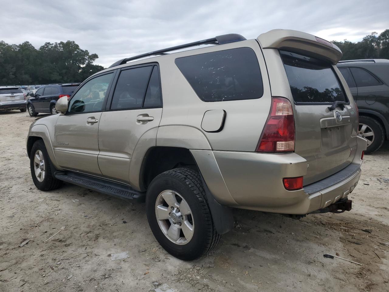 Image 2 of 2005 TOYOTA 4RUNNER LIMITED 2005 with VIN JTEBT17R158022488