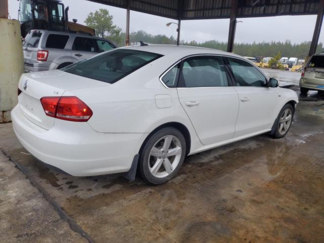 Изображение 3 2015 VOLKSWAGEN PASSAT S 2015 с VIN 1VWAT7A32FC108718