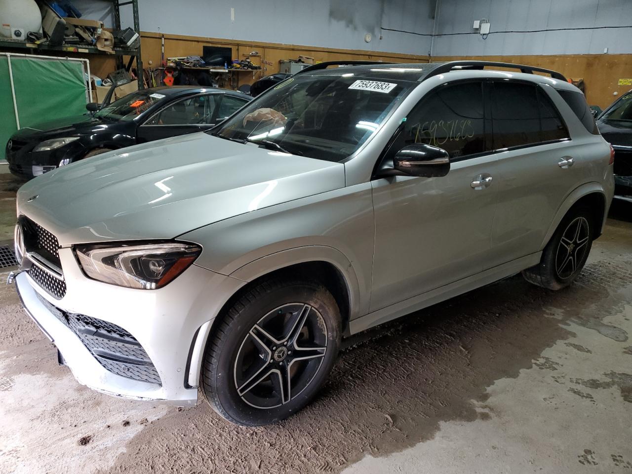 Obraz 1 z 2021 MERCEDES-BENZ GLE 450 4MATIC 2021 z VIN 4JGFB5KB8MA400965