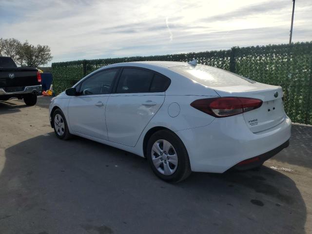 Obraz 3 z 2018 KIA FORTE LX 2018 z VIN 3KPFK4A73JE217705